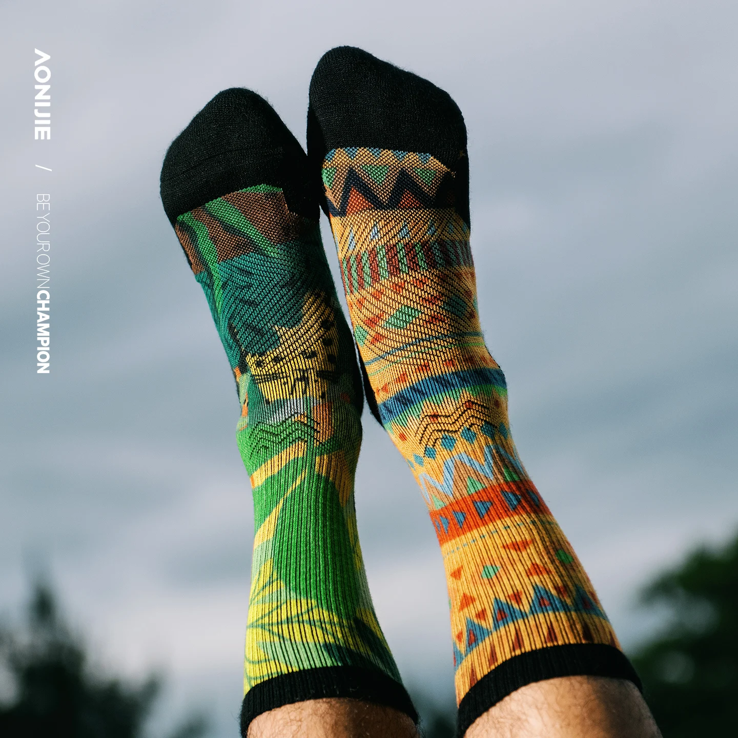 AONIJIE Outdoor Wool Crew Sock - Wool Hiking Sock recensione e prezzo