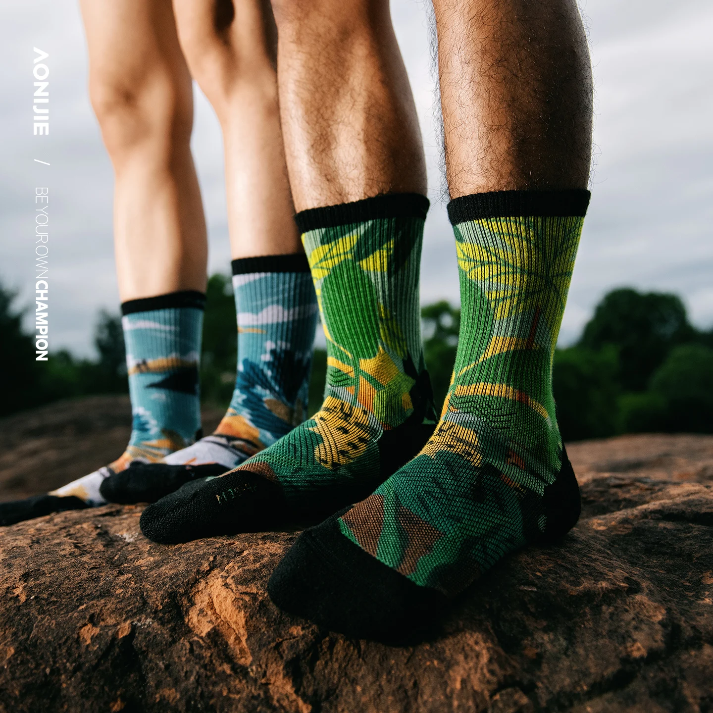 AONIJIE Outdoor Wool Crew Sock - Wool Hiking Sock recensione e prezzo