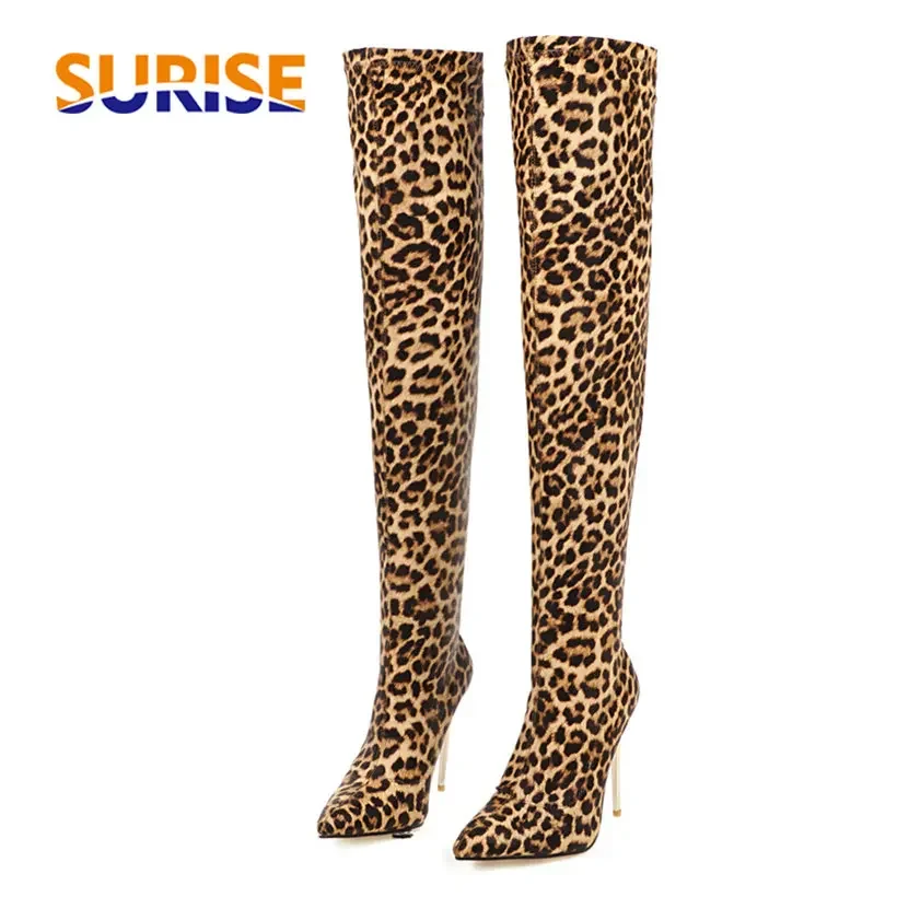 Plus Size Stretch Leopard Over - Knee High Sock Women recensione e prezzo