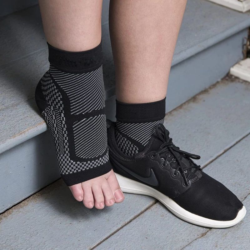 1Pair Sports Ankle Support Bra - Compression Sleeve Calf recensione e prezzo